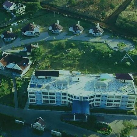 ארושה A1 Hotel And Resort מראה חיצוני תמונה
